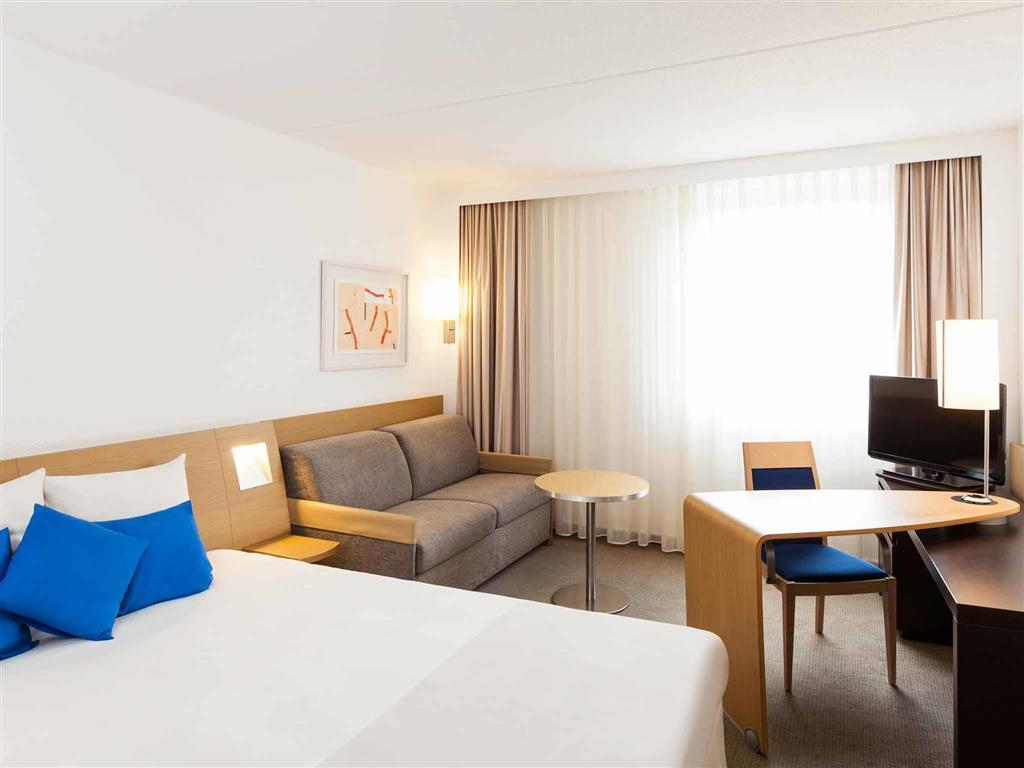 Novotel Paris Charenton Le Pont Esterno foto