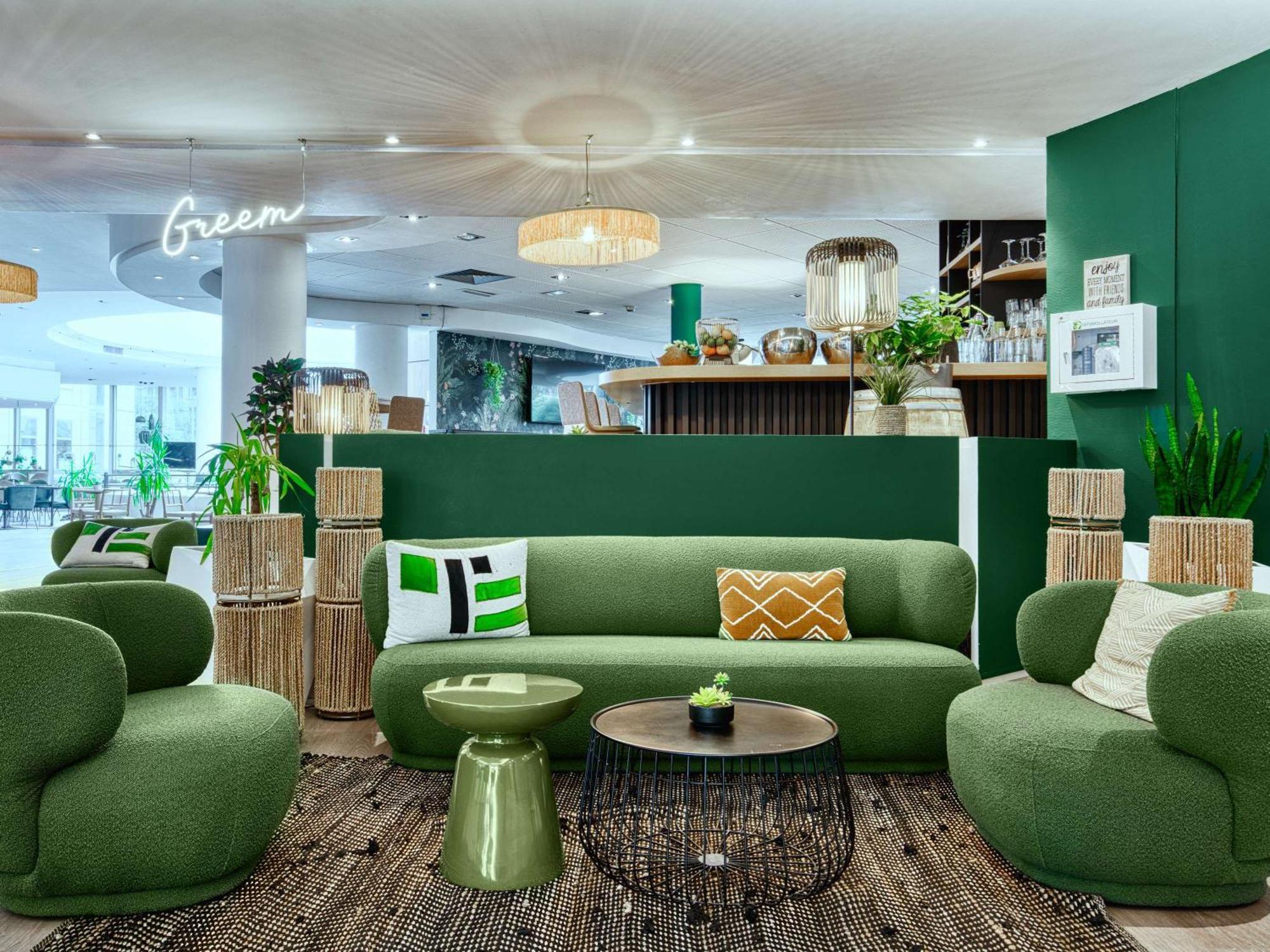 Novotel Paris Charenton Le Pont Esterno foto