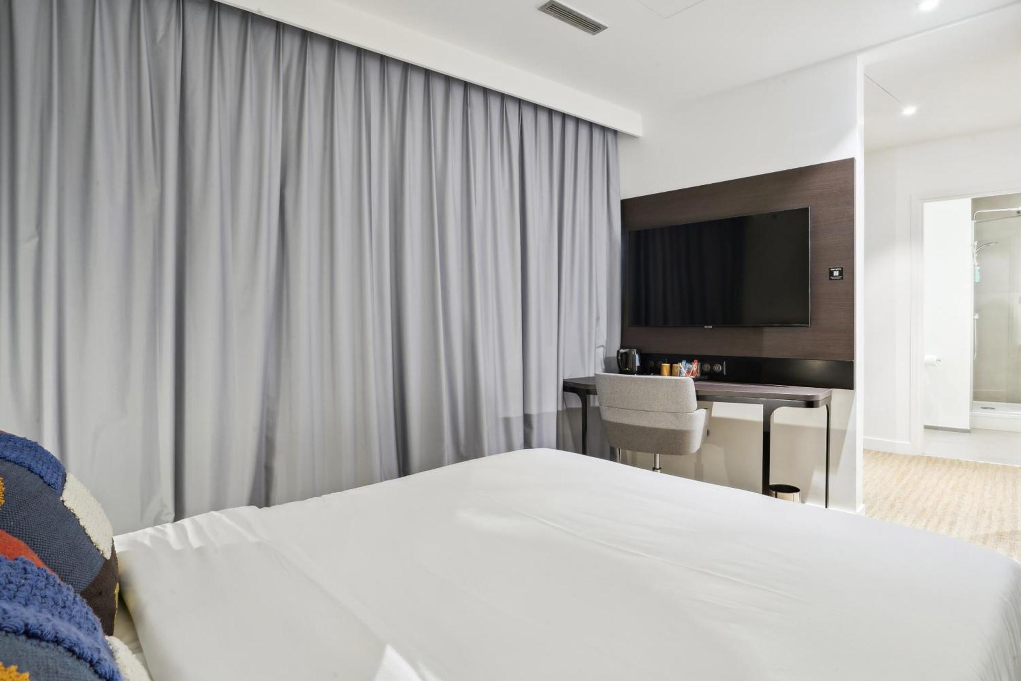 Novotel Paris Charenton Le Pont Esterno foto
