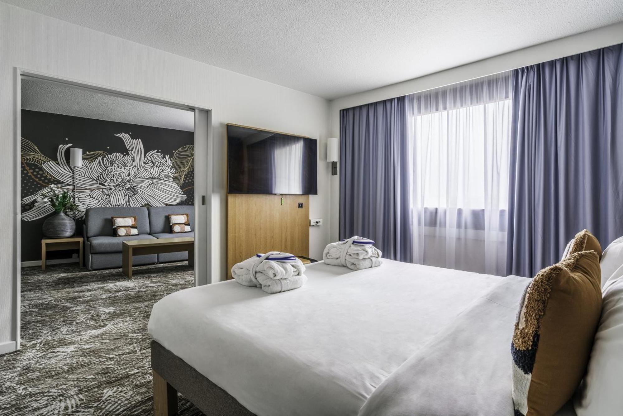 Novotel Paris Charenton Le Pont Esterno foto