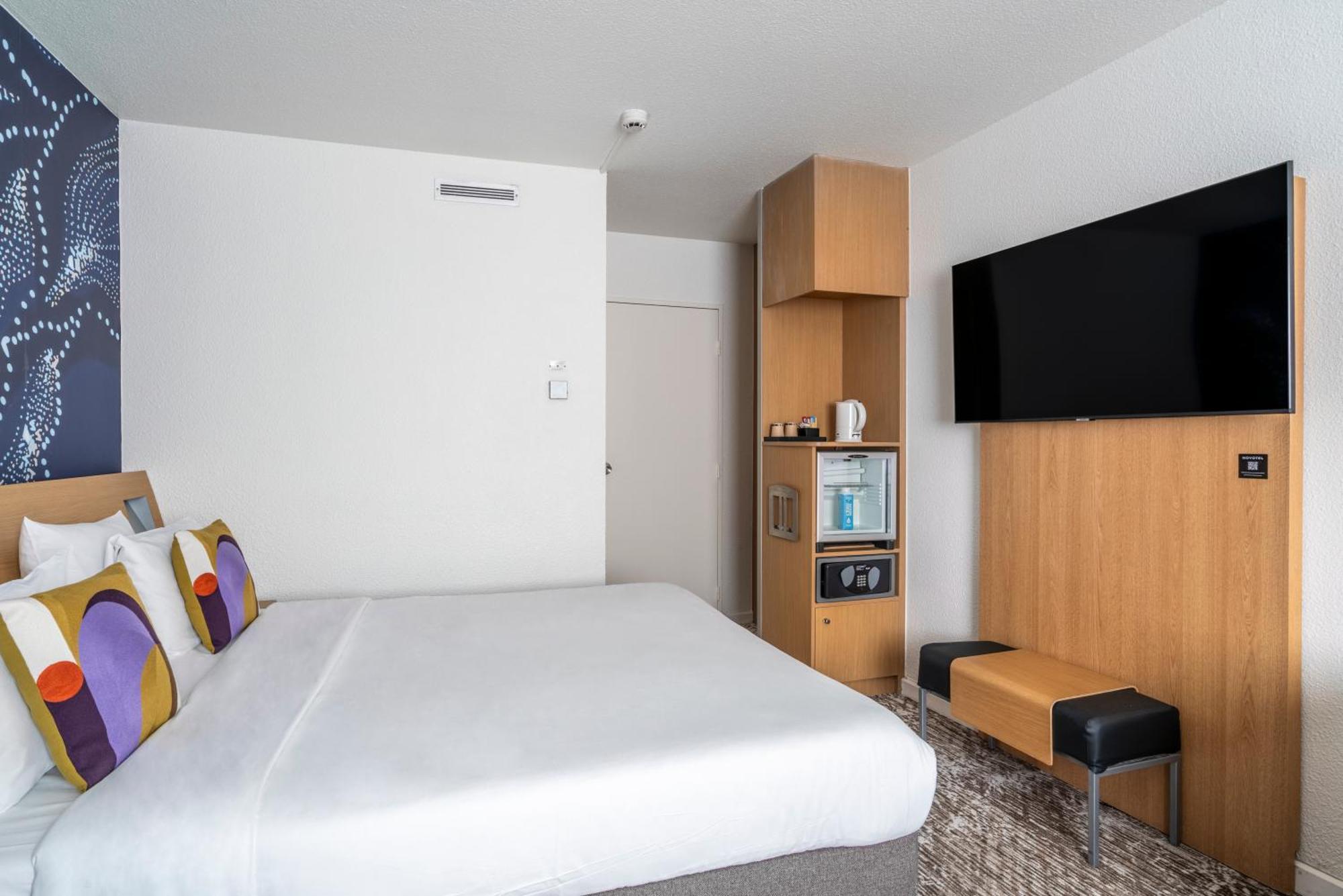 Novotel Paris Charenton Le Pont Esterno foto
