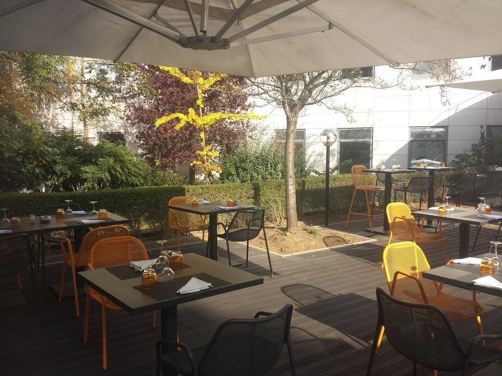Novotel Paris Charenton Le Pont Esterno foto